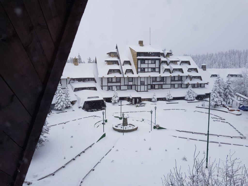 Snow White Apartments Kopaonik Exteriör bild
